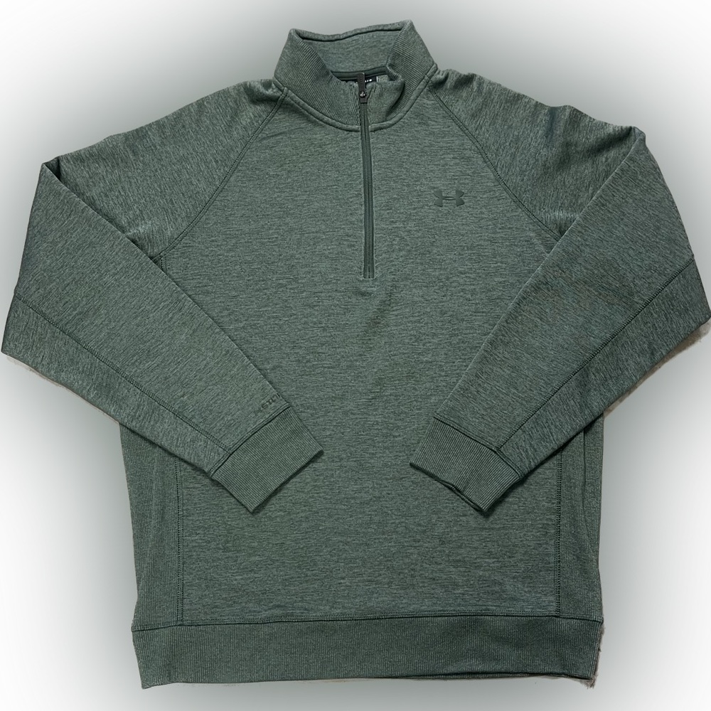 Under Armour sweater like new size ( L )